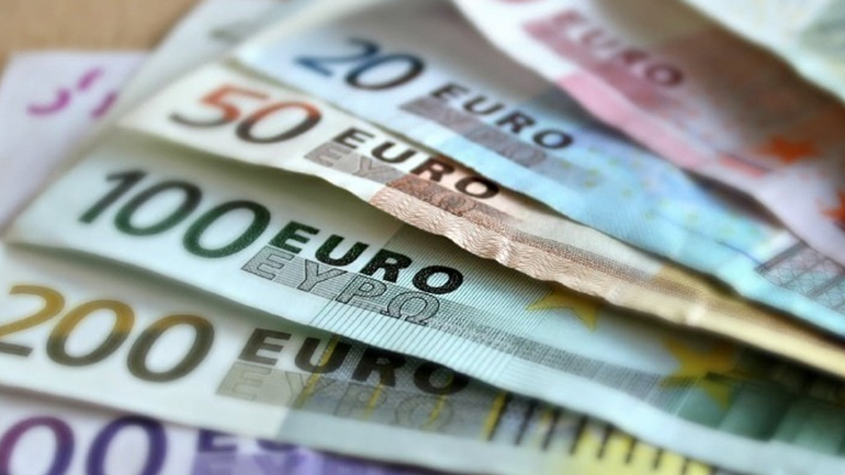 Απίστευτα τερτίπια εργοδοτών με το δώρο Χριστουγέννων