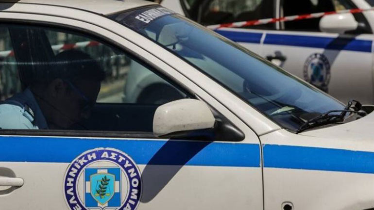 Πιστολίδια σε κεντρική οδό στην Πάτρα – Σε εξέλιξη ανθρωποκυνηγητό από την ΕΛ.ΑΣ. Πιστολίδια σε κεντρική οδό στην Πάτρα – Σε εξέλιξη ανθρωποκυνηγητό από την ΕΛ.ΑΣ.