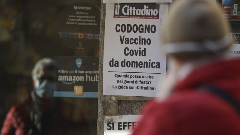 Ιταλία: 10.800 νέα κρούσματα και 348 θάνατοι το τελευταίο 24ωρο