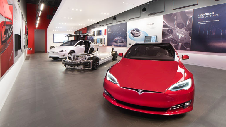 Πόσα αυτοκίνητα πούλησε η Tesla το 2020;