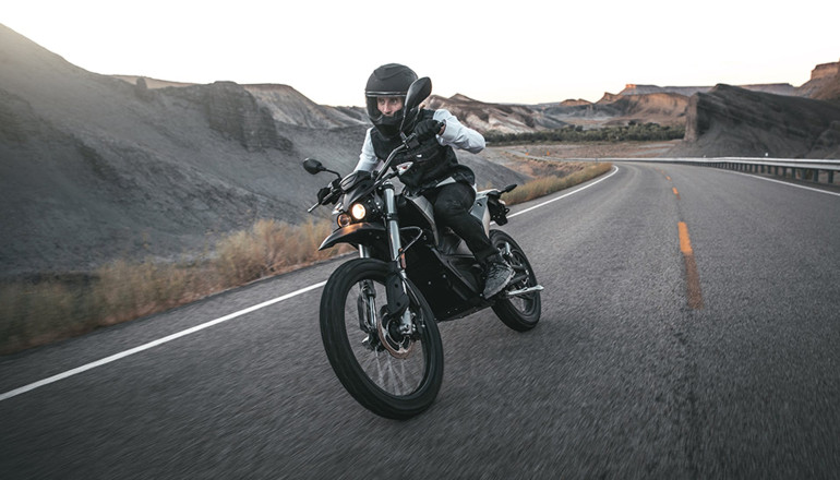 Διασκέδαση σε όλα τα τερέν με το FX της Zero.