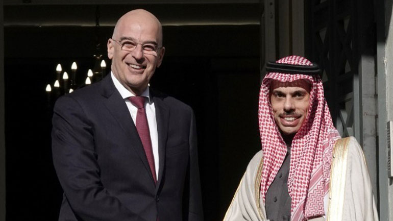 Επικοινωνία Δένδια με τον ΥΠΕΞ της Σαουδικής Αραβίας