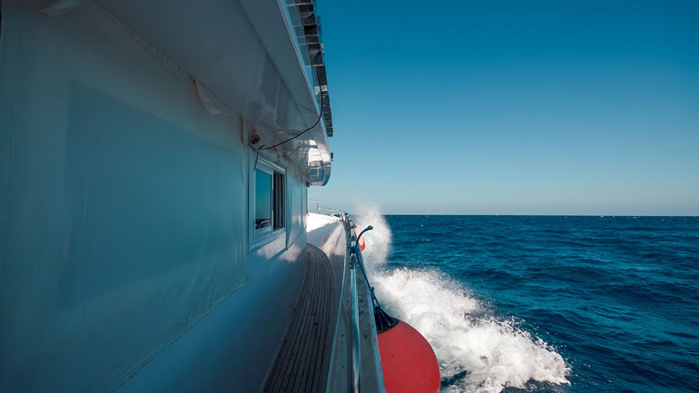 Χωρίς επιβάτες αναχώρησε από τη Λήμνο προς το Λαύριο πλοίο με μηχανική βλάβη