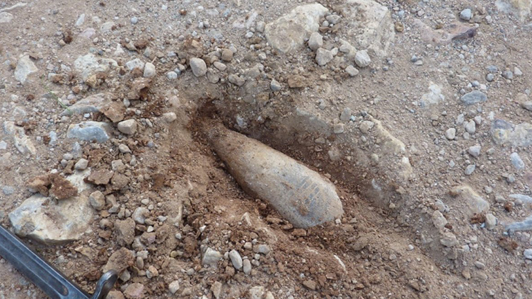 Θεσσαλονίκη: Απομακρύνθηκε οξειδωμένος όλμος που εντοπίστηκε από πολίτη σε αγροτεμάχιο