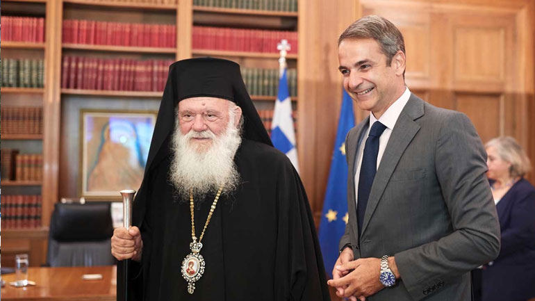 Κυβέρνηση: Η Εκκλησία να αναλάβει τις ευθύνες της – Να είναι αρωγός στον κοινό αγώνα Κυβέρνηση: Η Εκκλησία να αναλάβει τις ευθύνες της – Να είναι αρωγός στον κοινό αγώνα