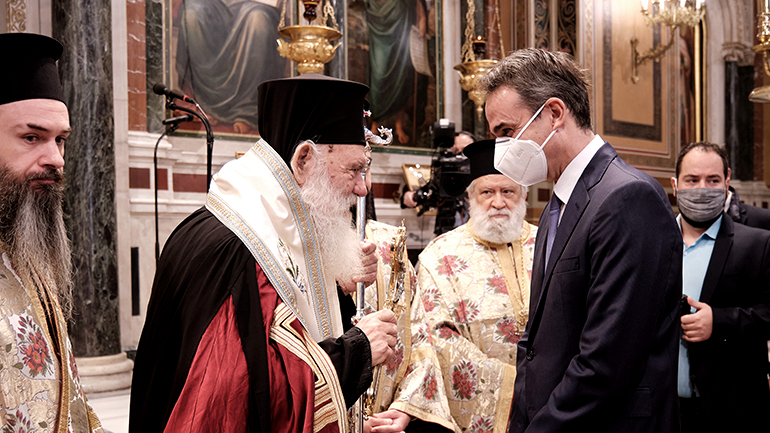 Κόντρα αρχιεπισκόπου – κυβέρνησης