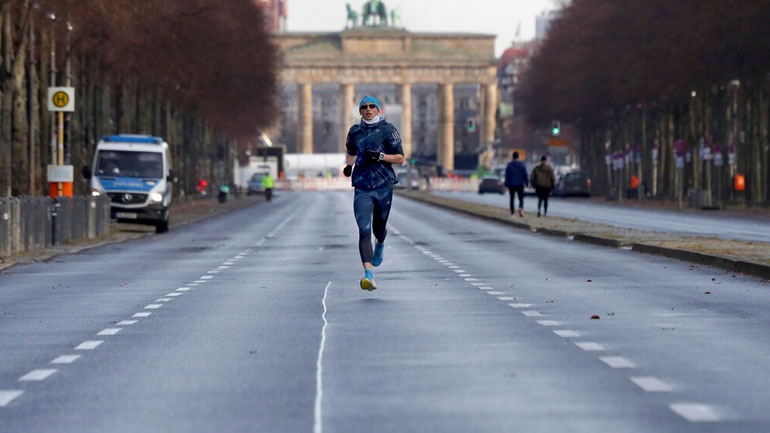 Προς παράταση των περιοριστικών μέτρων οδεύει η Γερμανία