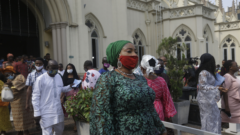 Covid-19: Ξεπέρασαν τους 30.000 οι νεκροί στη Νότια Αφρική