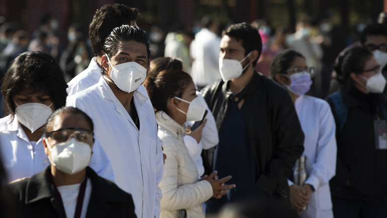 Covid-19: Πλησιάζουν τους 128.000 οι νεκροί στο Μεξικό