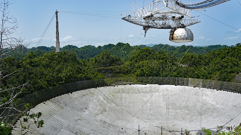 Το Πουέρτο Ρίκο θα διαθέσει 8 εκατομμύρια δολάρια για την ανακατασκευή του τηλεσκοπίου του Αρεσίμπο