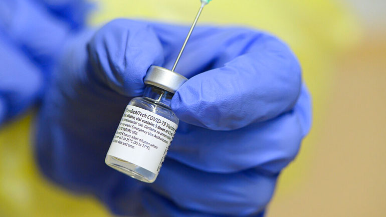 Γερμανία: Συνεχίζονται οι επικρίσεις των Σοσιαλδημοκρατών κατά των Χριστιανοδημοκρατών για τους εμβολιασμούς