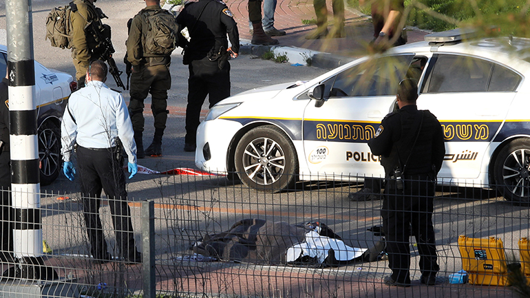 Ισραήλ: Αξιωματικός ασφαλείας πυροβόλησε και σκότωσε έναν Παλαιστίνιο που του επιτέθηκε με μαχαίρι
