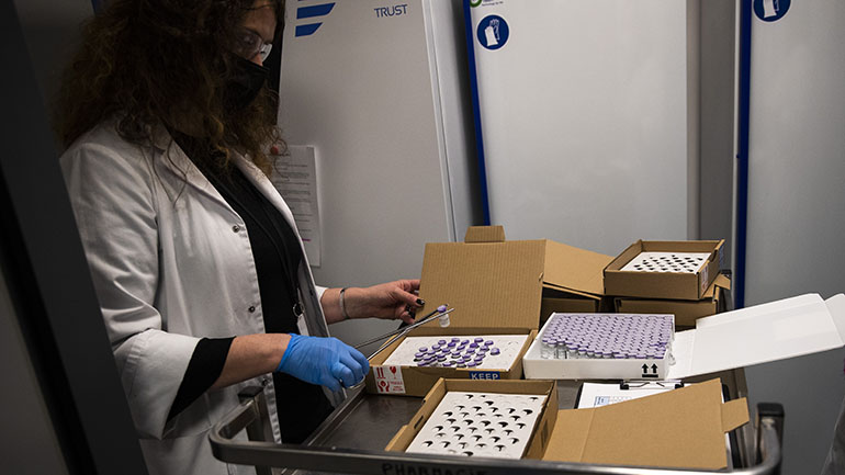 Εντοπίστηκε για πρώτη φορά στο Ιράν το μεταλλαγμένο στέλεχος της Covid-19