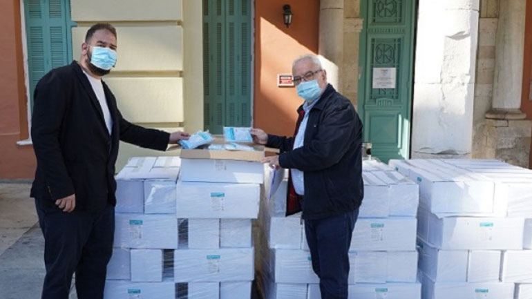 Προσφορά 80.000 μάσκες στην Περιφέρεια Κρήτης για τα εμβολιαστικά κέντρα