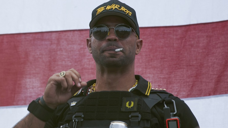 ΗΠΑ: Ελεύθερος ο ηγέτης της ακροδεξιάς οργάνωσης Proud Boys