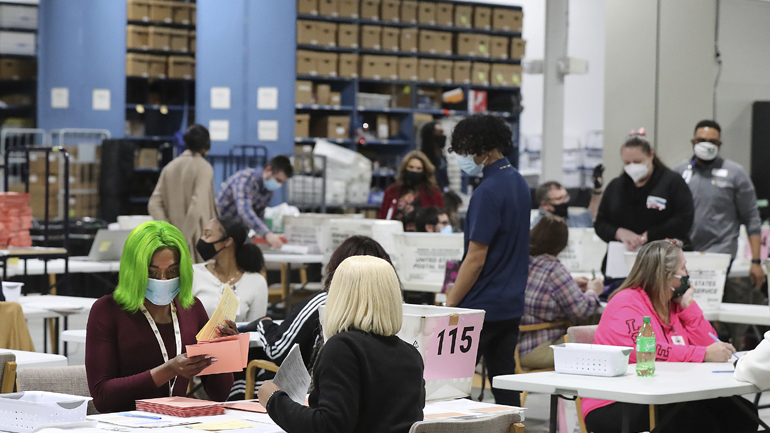 ΗΠΑ: Προβάδισμα των Ρεπουμπλικάνων στην Τζόρτζια