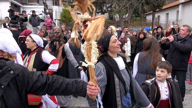 Τζαμαλάρια: Τo έθιμο των Θεοφανίων στην Άρνισσα Πέλλας