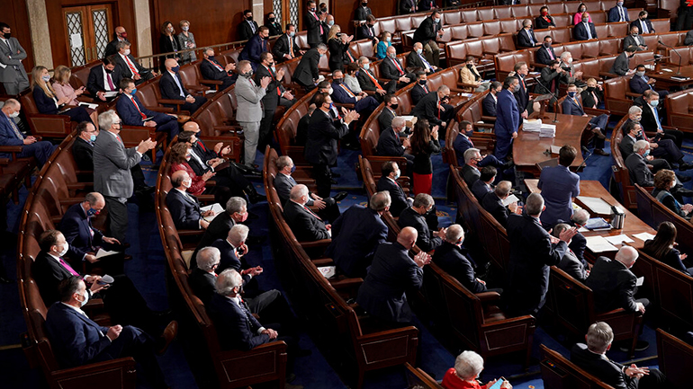 Η Γερουσία απέρριψε με 93 ψήφους έναντι 6 την ένσταση του Τραμπ στην κύρωση του αποτελέσματος στην Αριζόνα