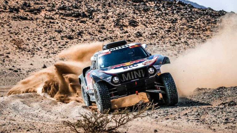 Dakar 2021 SS4: Μεγάλη μάχη Al-Attiyah-Peterhansel