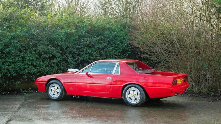 Σε δημοπρασία το… φορτηγάκι της Ferrari