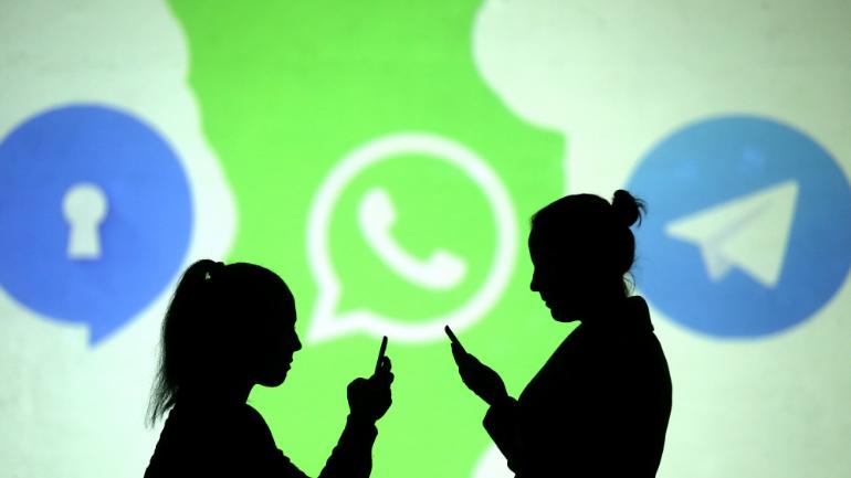 Το WhatsApp πλέον θα μοιράζεται τα δεδομένα χρηστών με το Facebook