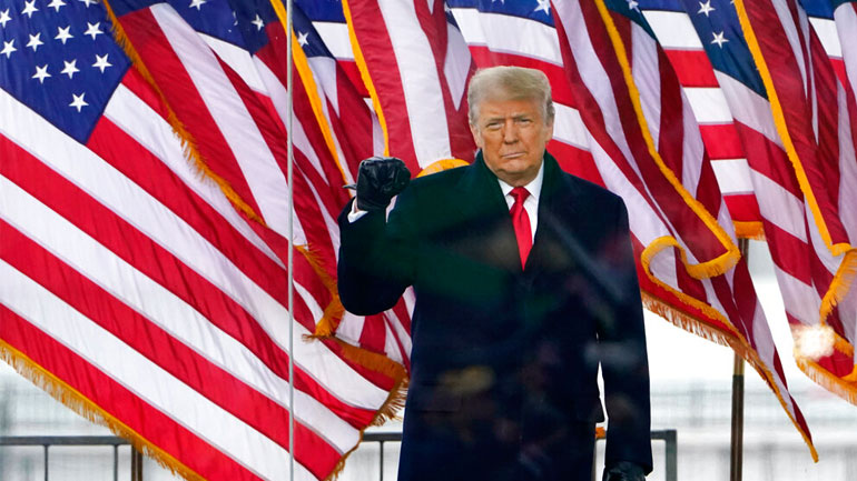 ΗΠΑ: Ο πρώην υπουργός Δικαιοσύνης κατηγορεί τον Τραμπ για προδοσία