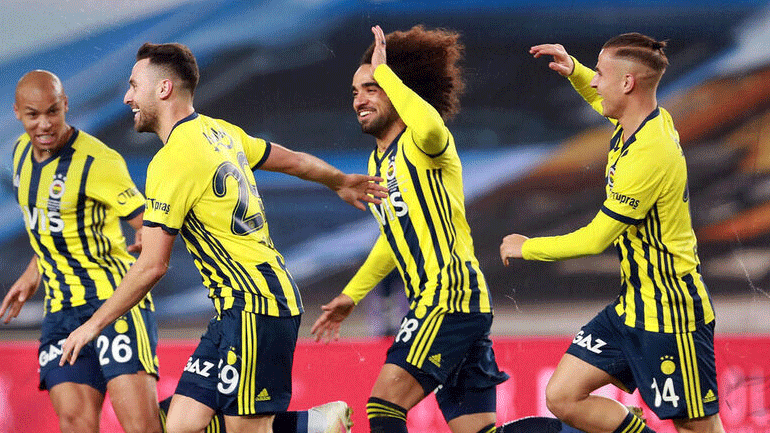 Τουρκία: Νίκη (2-1) με γκολ του Πέλκα για τη Φενέρ απέναντι στην Αλάνιασπορ των Μπακασέτα, Τζαβέλα και Σιώπη