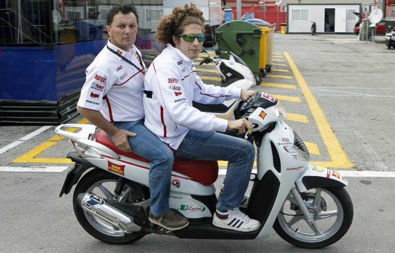 Ο Gresini με τον αδικοχαμένο Marco Simoncelli.