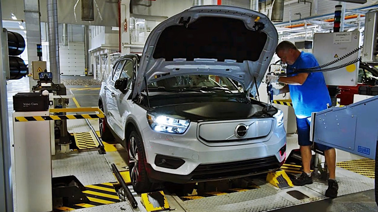 Δεν προλαβαίνουν τις παραγγελίες στη Volvo