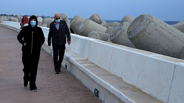 Κύπρος: Μετακίνηση με sms, υποχρεωτική τηλεργασία και κλείσιμο κομμωτηρίων και ινστιτούτων αισθητικής