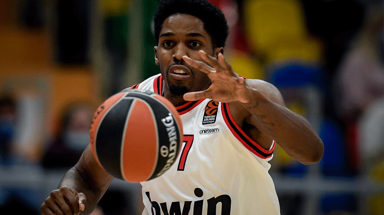 Ολυμπιακός: Οριστικά εκτός από τον αγώνα με την Μπάγερν Μονάχου ο ΜακΚίσικ!