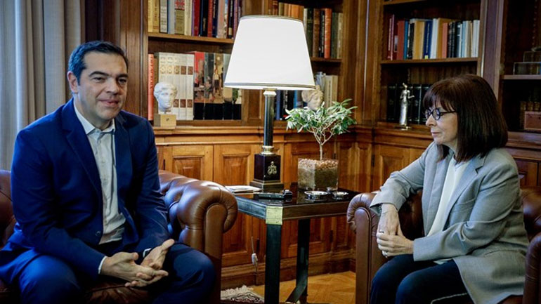 Συνάντηση Τσίπρα-Σακελλαροπούλου στο Προεδρικό Μέγαρο