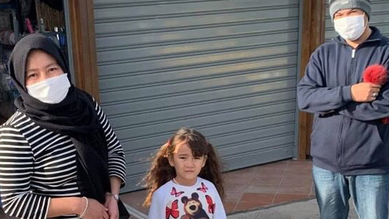 Μυτιλήνη: Οικογένεια Αφγανών προσφύγων βρήκε και παρέδωσε πορτοφόλι