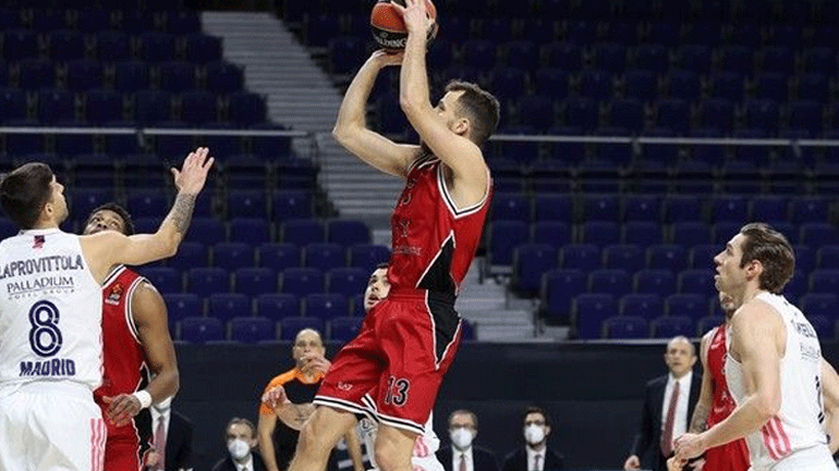 Euroleague: Ιστορικό «διπλό» στη Μαδρίτη για την Αρμάνι, 80-76 τη Ρεάλ