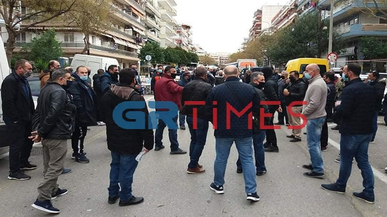 Διαμαρτυρία πωλητών λαϊκών αγορών στη Θεσσαλονίκη Διαμαρτυρία πωλητών λαϊκών αγορών στη Θεσσαλονίκη