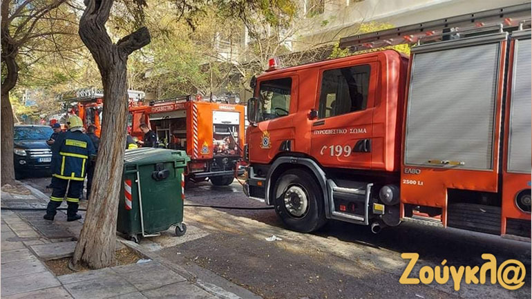 Φωτιά σε εγκαταλελειμμένο κτήριο στην Αθήνα