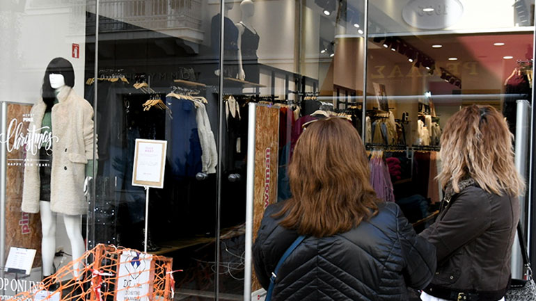 «Αν ανοίξουν λιανεμπόριο και γυμνάσια θα έχουμε 2000 κρούσματα»