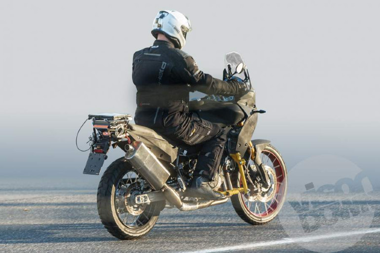 Η adventure εκδοχή της Aprilia βασισμένη στην πλατφόρμα του 660.