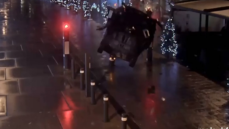 Μεθυσμένος εναντίον αναδυόμενης κολόνας