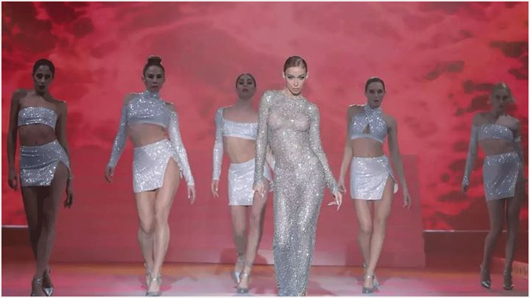 Η καυτή εμφάνιση της Ελένης Φουρέιρα σε λαμπερή εκδήλωση! Η καυτή εμφάνιση της Ελένης Φουρέιρα σε λαμπερή εκδήλωση!