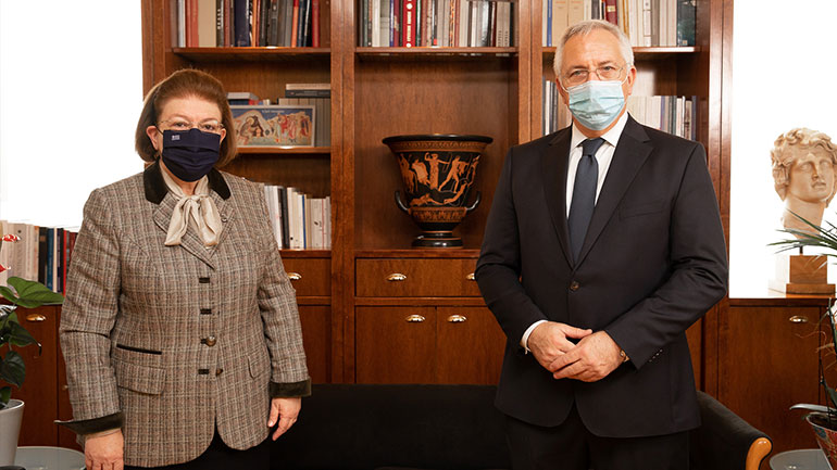 COSMOTE: Δωρεάν ασύρματο Internet για τους επισκέπτες στον αρχαιολογικό χώρο της Ακρόπολης και στο Ηρώδειο