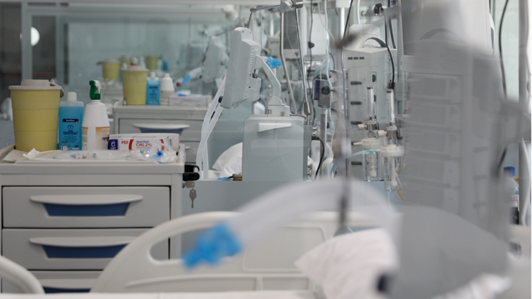 ΣΥΡΙΖΑ: «Το 80% των θυμάτων στο δεύτερο κύμα covid πέθανε εκτός ΜΕΘ, σύμφωνα με γιατρούς»