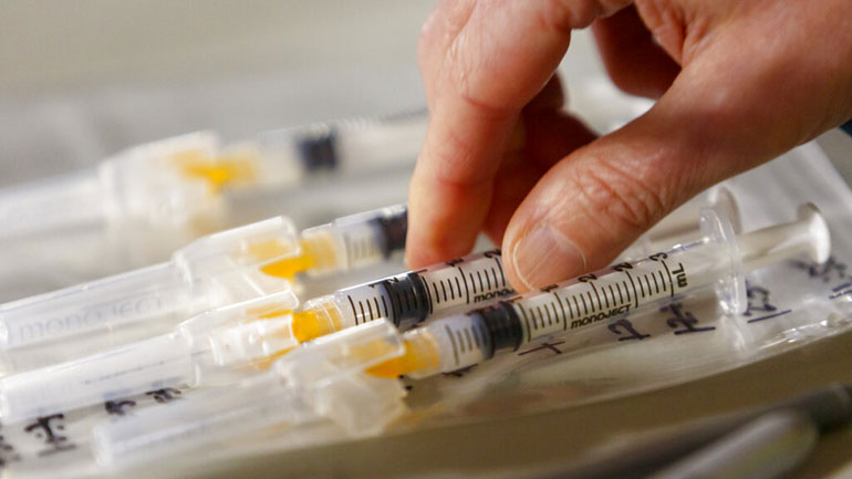 Φτάνουν στη Γερμανία τα εμβόλια της Moderna