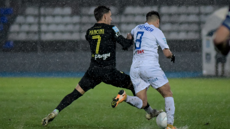 «Κόλλησαν» στη βροχή (0-0), ΠΑΣ Γιάννινα και Άρης