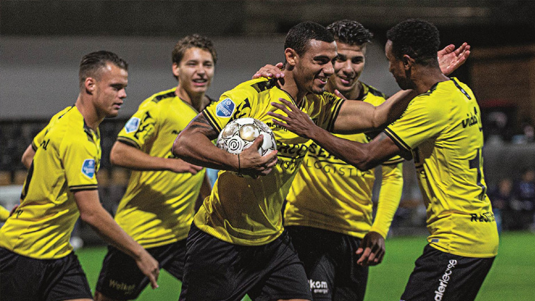 Γιώργος Γιακουμάκης: Το «φαινόμενο» της Φένλο είναι πρώτος σκόρερ στην Ολλανδία