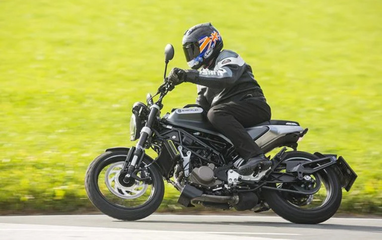 Ετοιμάζει και Svartpilen 125 η Husqvarna