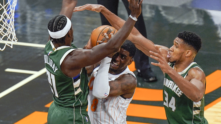 ΝΒΑ: Άνετη νίκη στο Ορλάντο για τους Μπακς στην επιστροφή του Γιάννη Αντετοκούνμπο