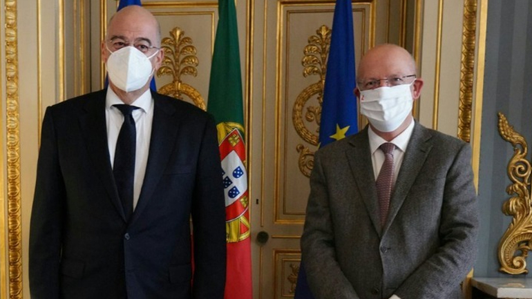 Δένδιας: Διερευνητικές με την Τουρκία μόνο για ΑΟΖ και υφαλοκρηπίδα και με βάση το Διεθνές Δίκαιο