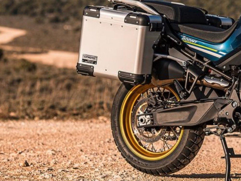 Έτοιμο για μεγάλα ταξίδια εντός και εκτός δρόμου το MT800.