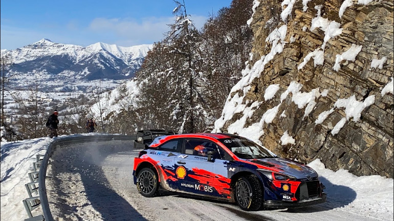 Οι μάγοι της Hyundai στο τιμόνι του i20 WRC